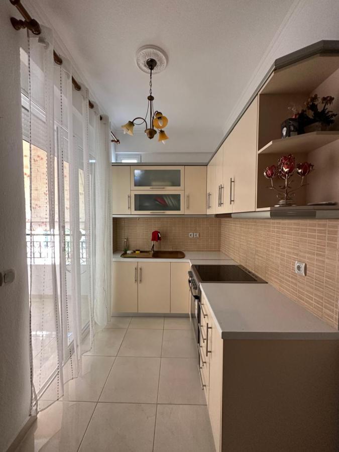 Velis Apartment Саранде Екстериор снимка